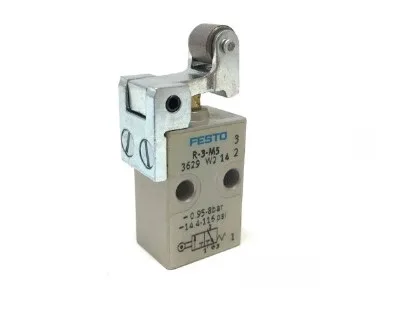 VALVULA DE PALANCA DE RODILLO R-3-M5
